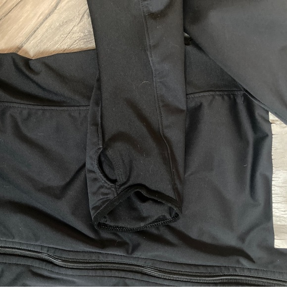 Nike Element Women's Dri-Fit Running Jacket Black - Picture 3 of 10